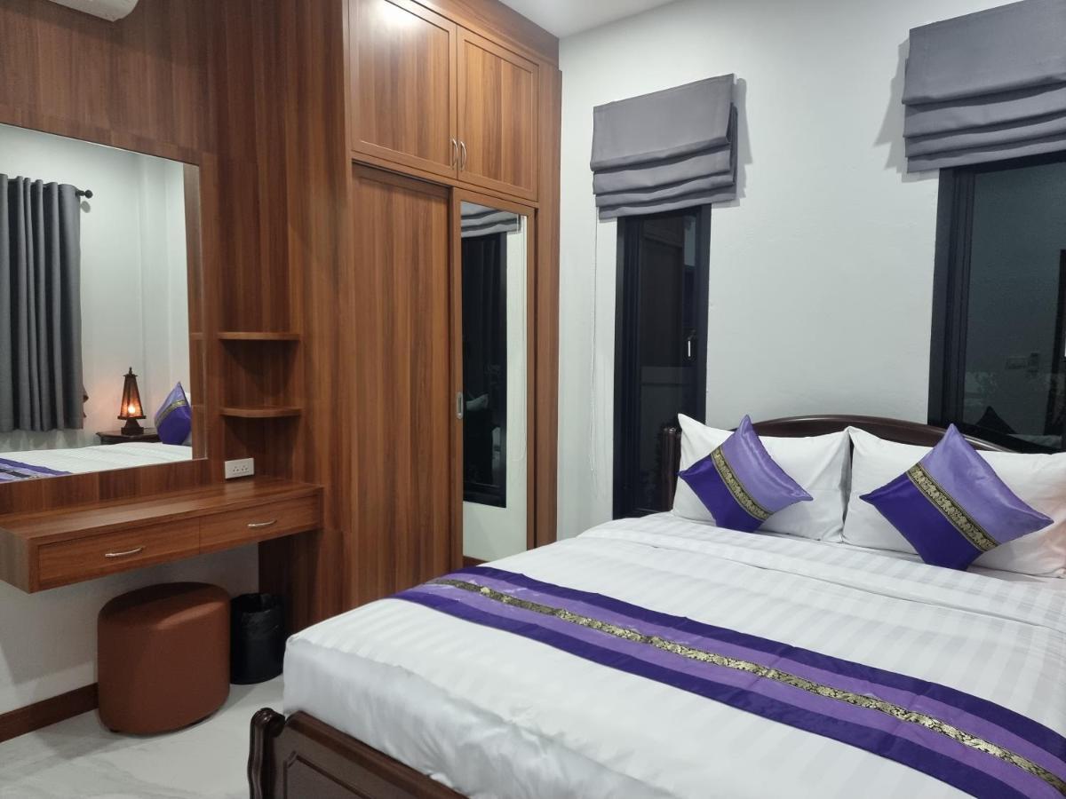 Baan Dalah Buriram Villa Buitenkant foto